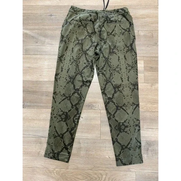 Lululemon Size 6 Jogger Pants Ready to Rulu High-Rise Green Snakeskin - Picture 7 of 9